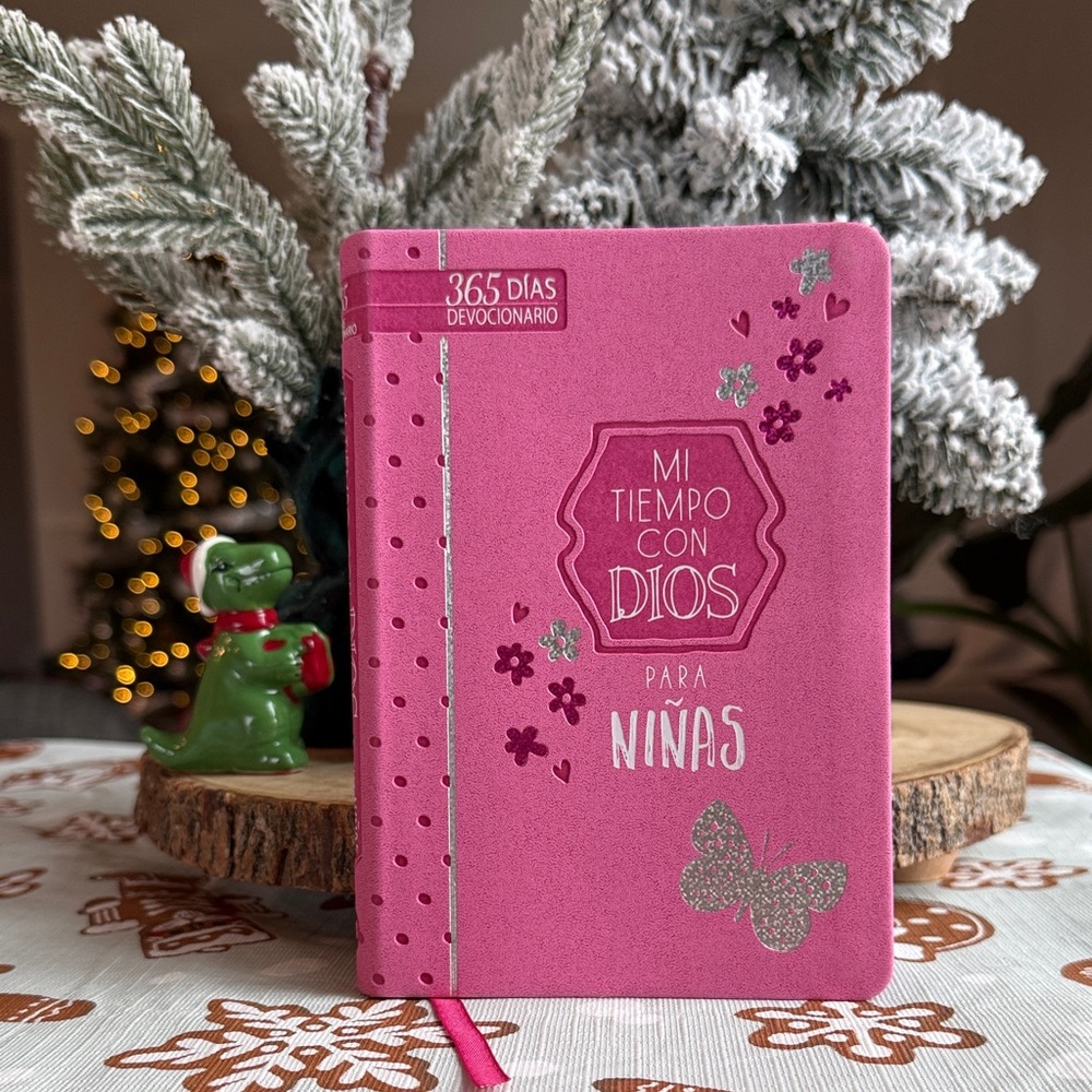 ✨NWT Mi Tiempo Con Dios Para Niñas Devocional💕